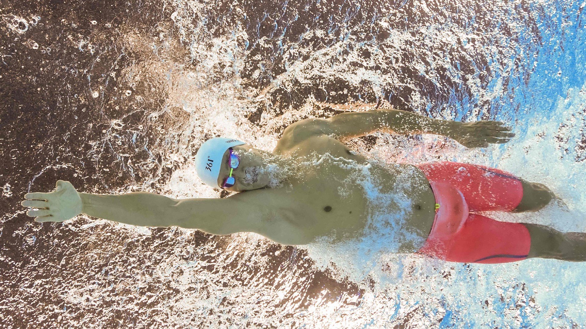 史上最“疯狂”的单场“盖帽集锦”:谁的防守最炸裂?,单挑盖帽球算谁的